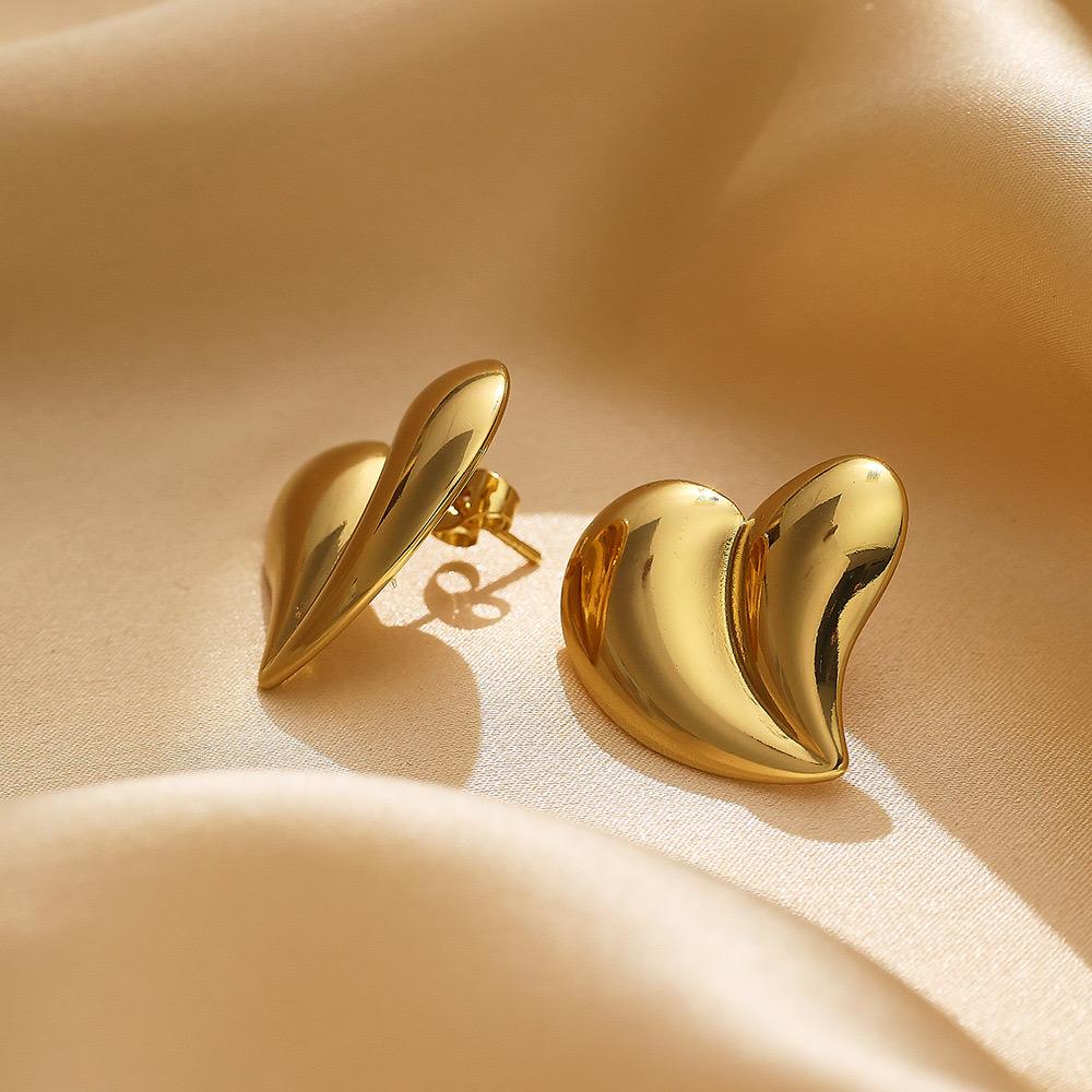 Barbara Heart Earrings